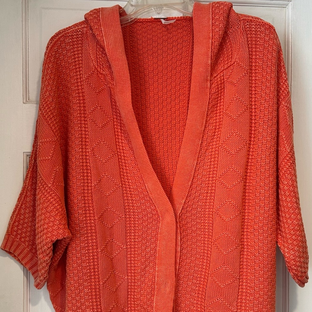 Rare Free People Coral Distressed Snap-Front Knit Hoodie Short Sleeved Size L